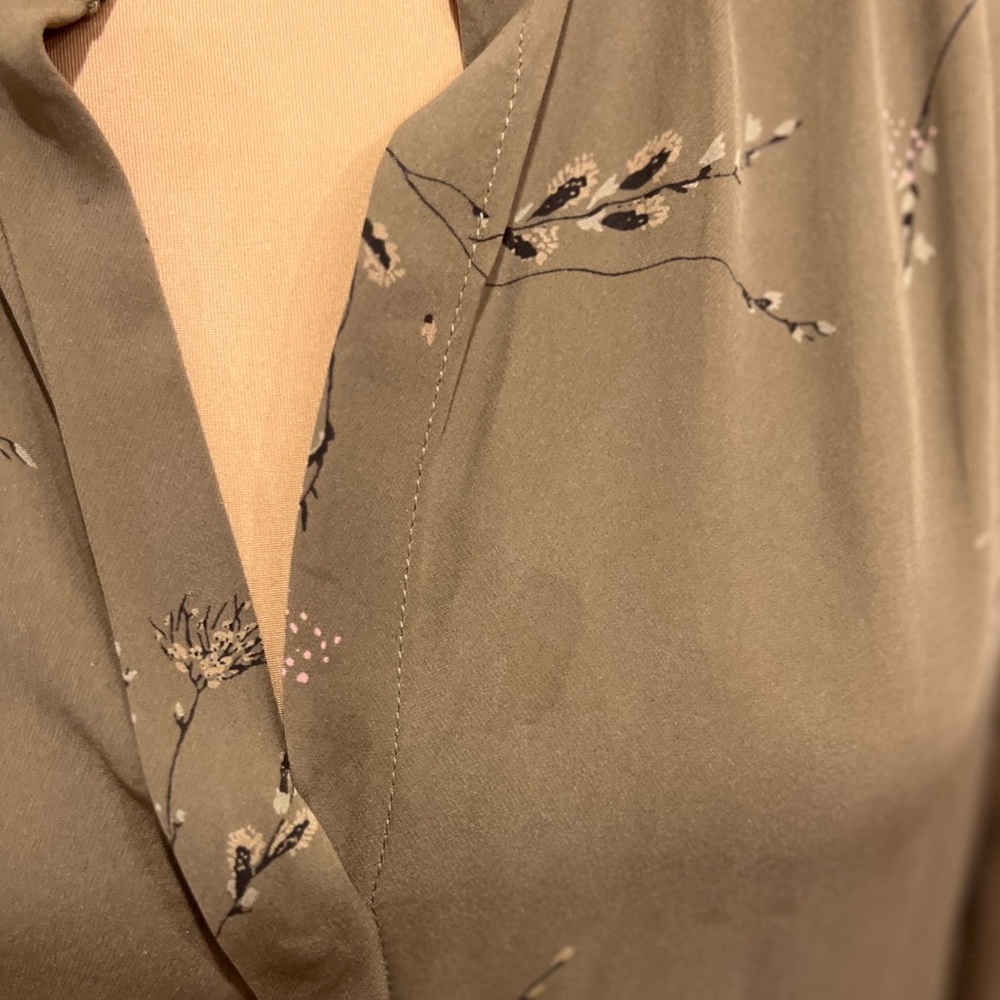 Artiza Babaton Bennett silk shirt dress floral Taupe tie waist size medium - Picture 11 of 11